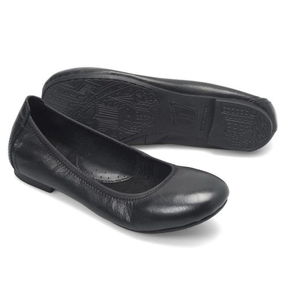 NIB Born Julianne 8M Black Leather Ballet Flats